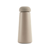 braun (± PMS 402C)